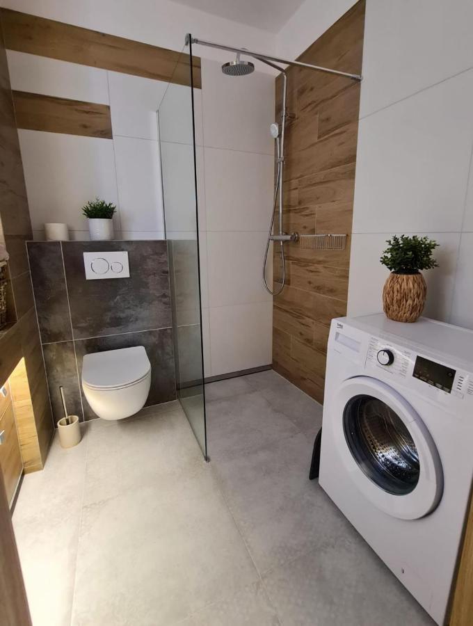 Malta Delux Apartment, Free Parking, Self Check-In 24H Poznań Kültér fotó