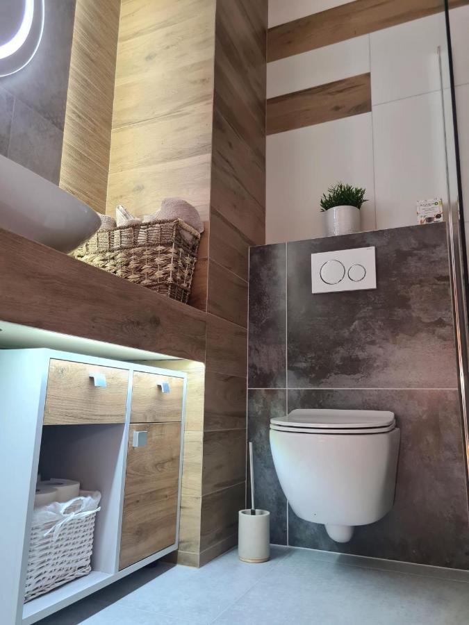 Malta Delux Apartment, Free Parking, Self Check-In 24H Poznań Kültér fotó